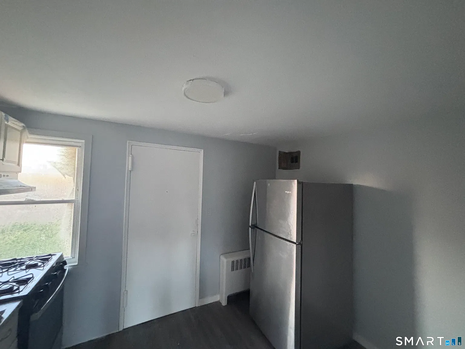 2 bed, 1.0 bath, 654 sqft, $1,495 — Photo 1