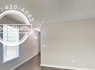 900 Penncross Dr, Raleigh, NC 27610