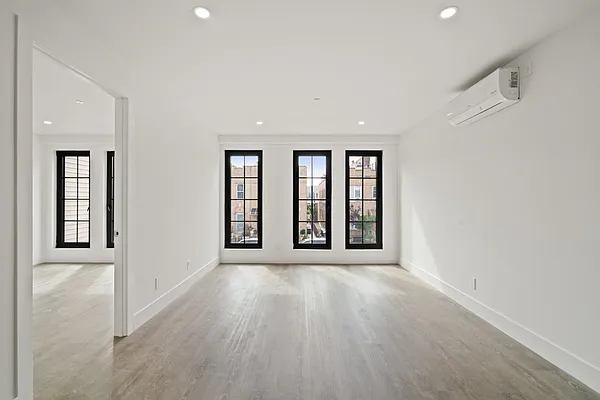 Rented by Nest Seekers International | media 7