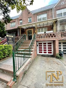 6 E 92nd St, Brooklyn, NY, 11212