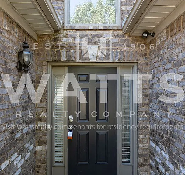 1128 Alden Glen Dr — Photo 3