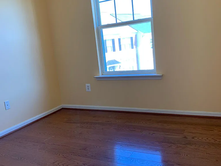 2554 Miranda Ct — Photo 12
