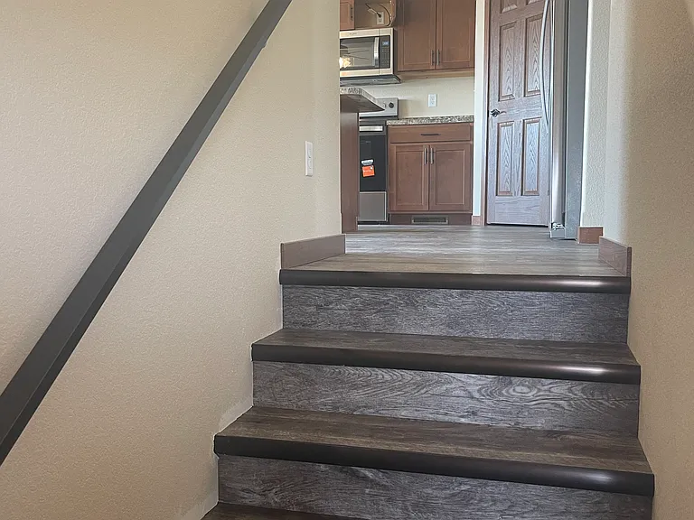 656 Civil Way — Photo 11