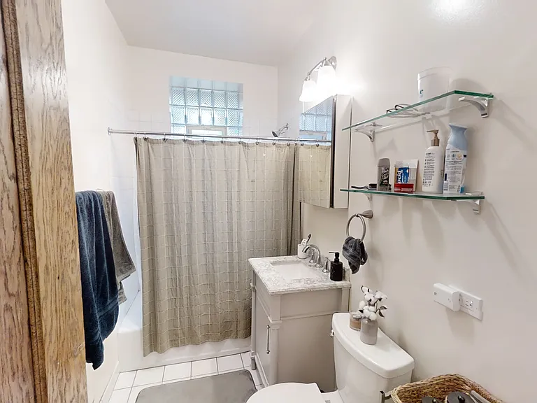 3610 N Bosworth Ave — Photo 5