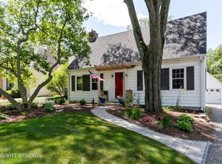 922 N Scott St, Wheaton, IL