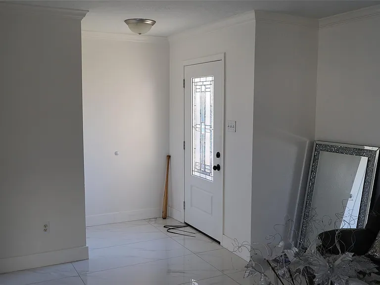 710 Hidden Rdg W — Photo 12
