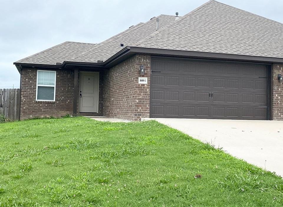 1st image of 812 Hindman Dr #2