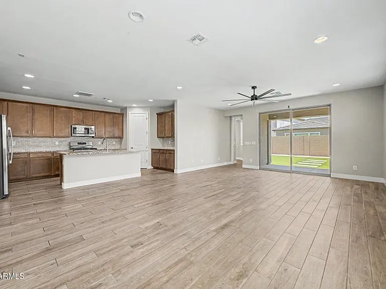 9701 E Spiral Ave — Photo 3
