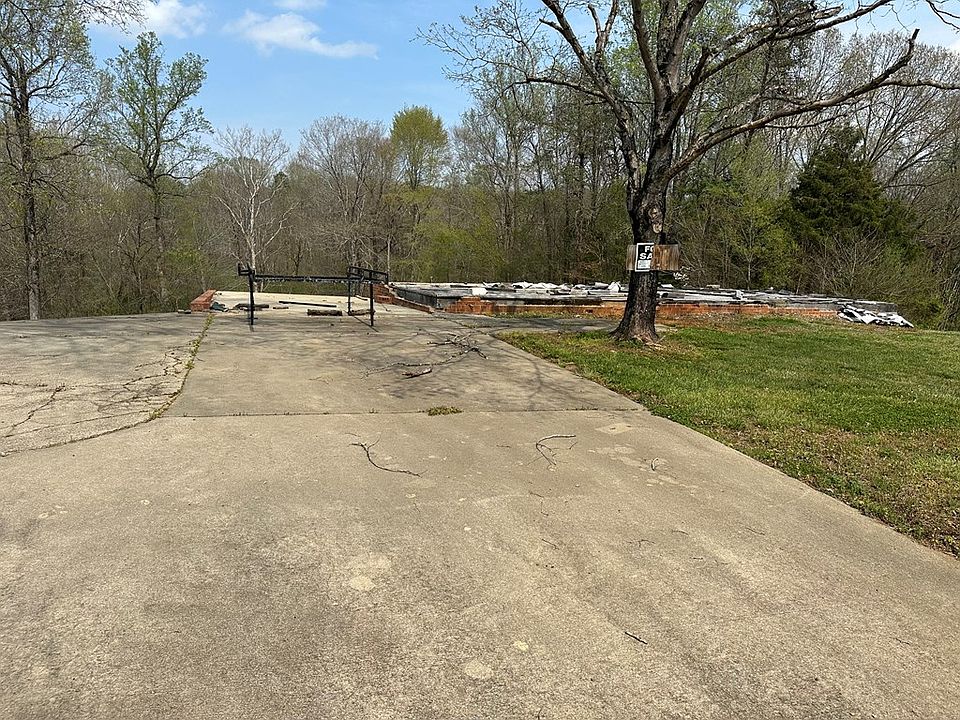 2nd image of 2203 Yarborough Mill Rd
