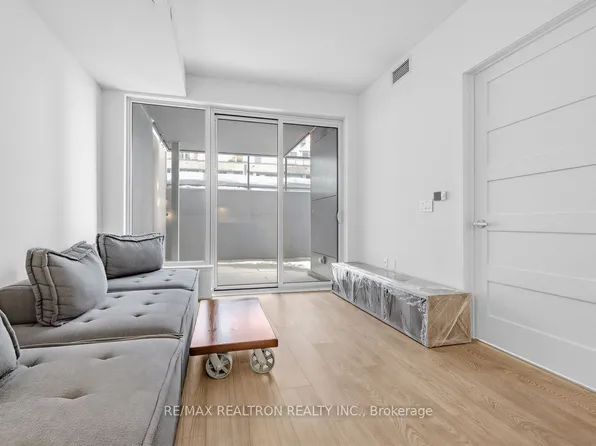 333 Sunseeker Ave, Innisfil, ON