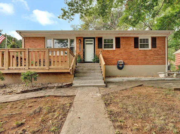 5304 Endicott St, Roanoke, VA 24019