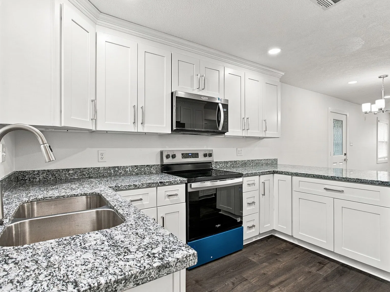 2 bed, $1,750 — Photo 1