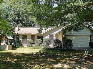 407 Greenland Ln, Church Hill, TN 37642