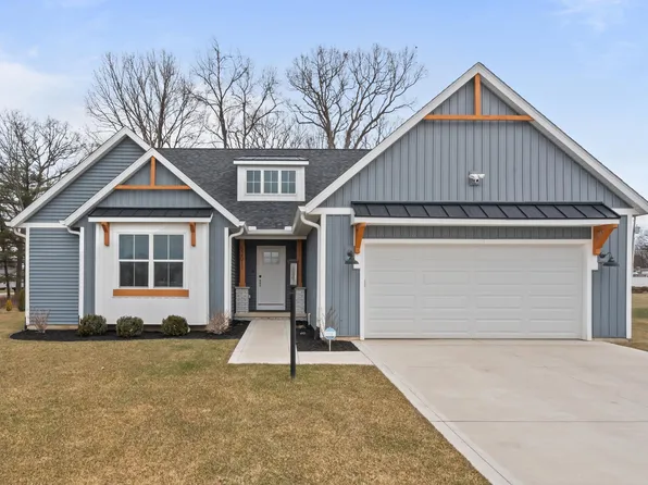 52011 Andes Ct, Granger, IN 46530