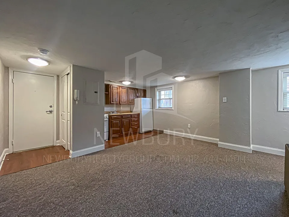 Aspen Court Apartments