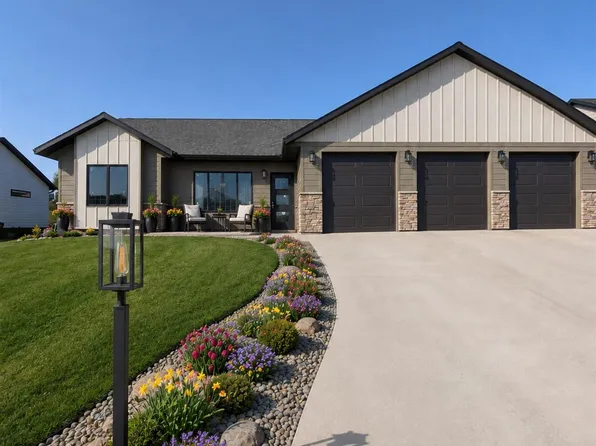 3407 Ping Dr, Rapid City, SD 57703