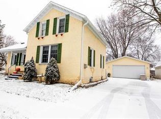 120 N Winnebago St, De Pere, WI 54115