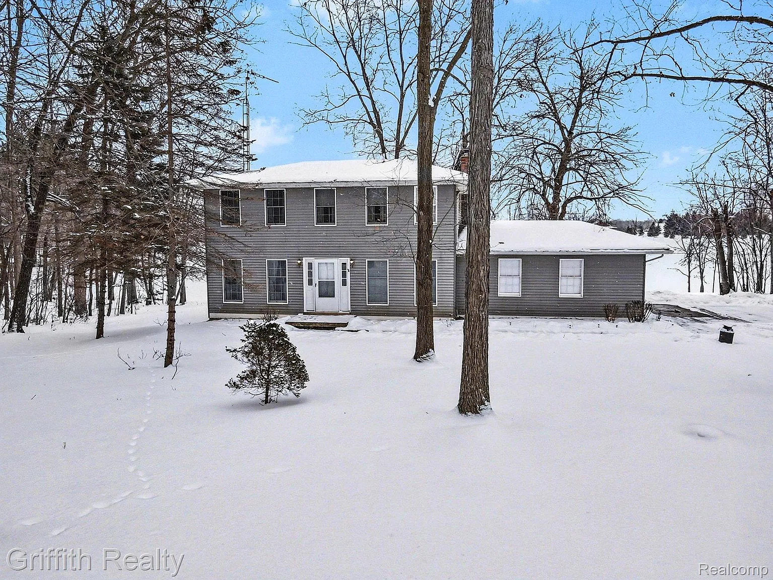 4742 Crandall Rd photo 1