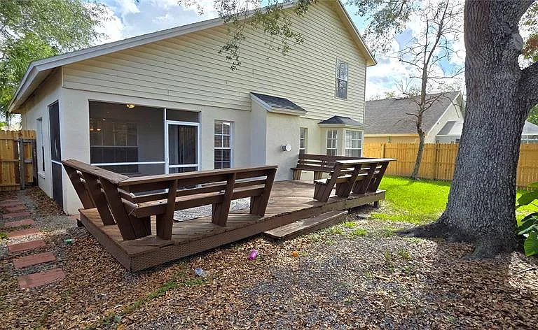 1506 Scotch Pine Dr — Photo 48