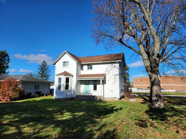 9566 Saginaw St, Reese, MI 48757