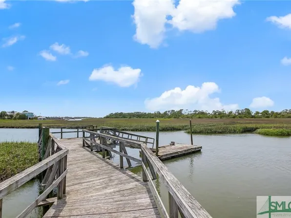909 Miller Ave, Tybee Island, GA 31328