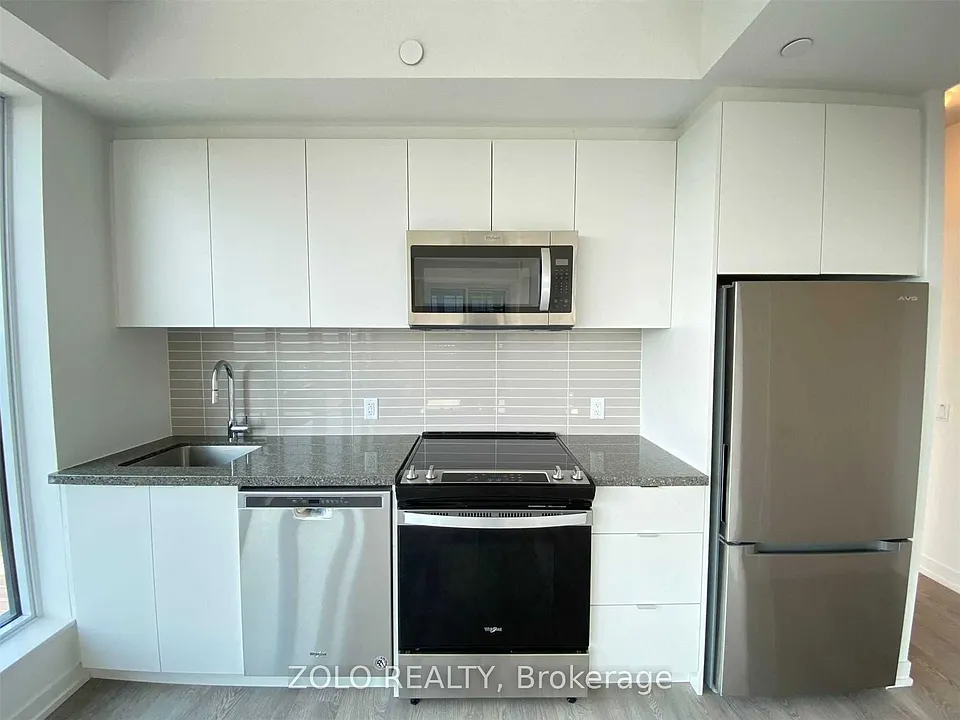 1602 E Yonge St #8868