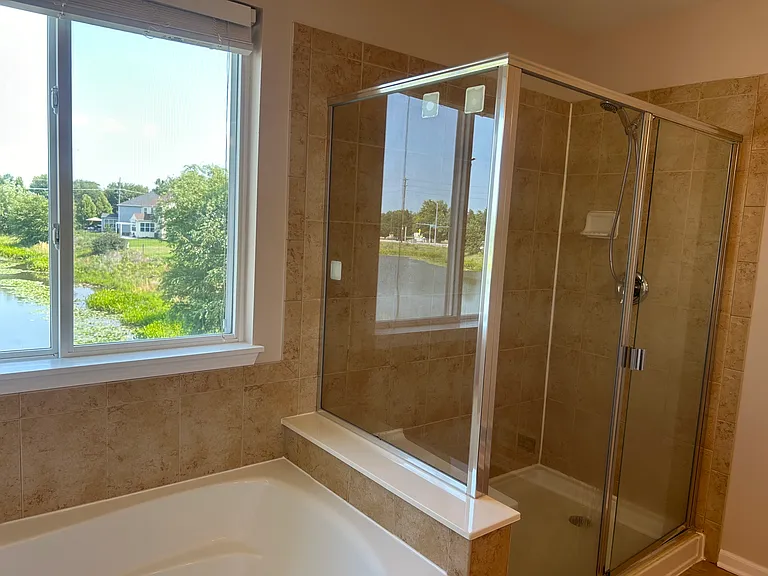 2572 Retreat Cir — Photo 12
