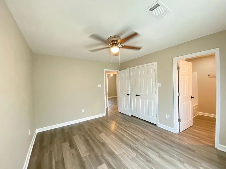 8821 Winston Dr — Photo 11