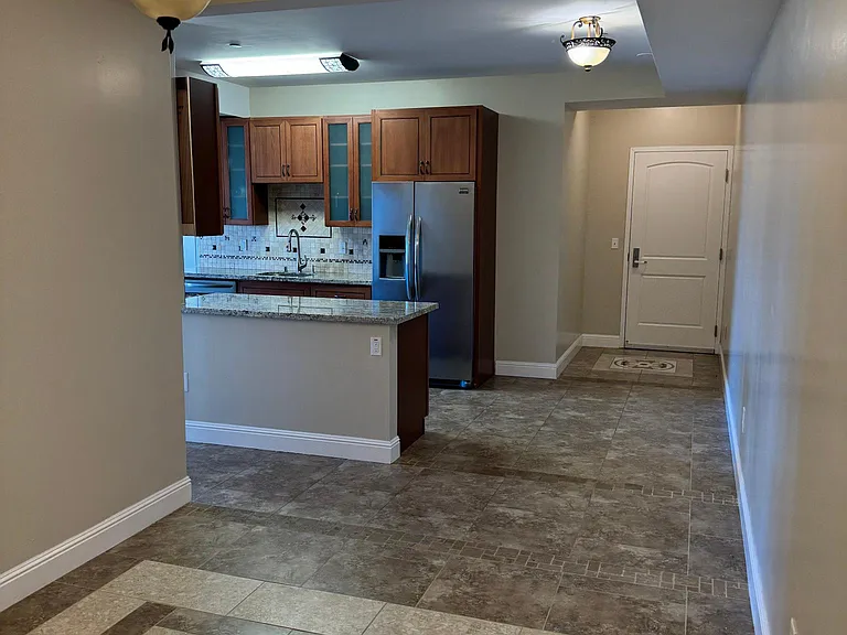 2319-2323 Shattuck Ave #503 — Photo 3