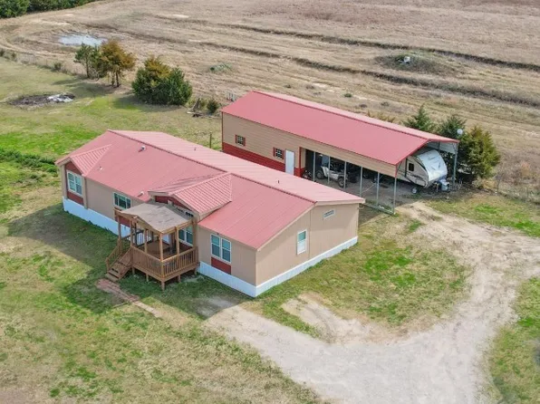 2035 Fm 1566 W, Celeste, TX 75423