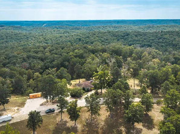54584 Highway 21, Ellington, MO 63638