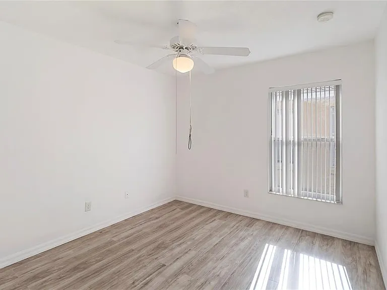 11055 Rouse Run Cir — Photo 17