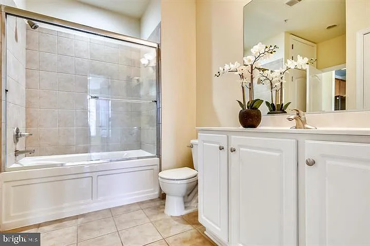 1451 Belmont St NW #212 — Photo 18