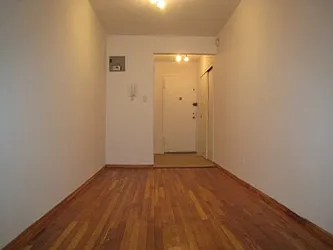 Rented by Metropolitan Res. Partners