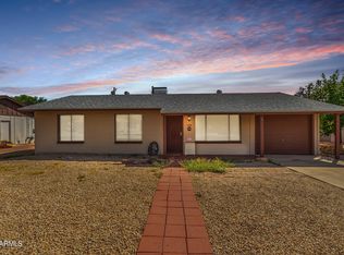 1519 W Saint John Rd, Phoenix, AZ 85023