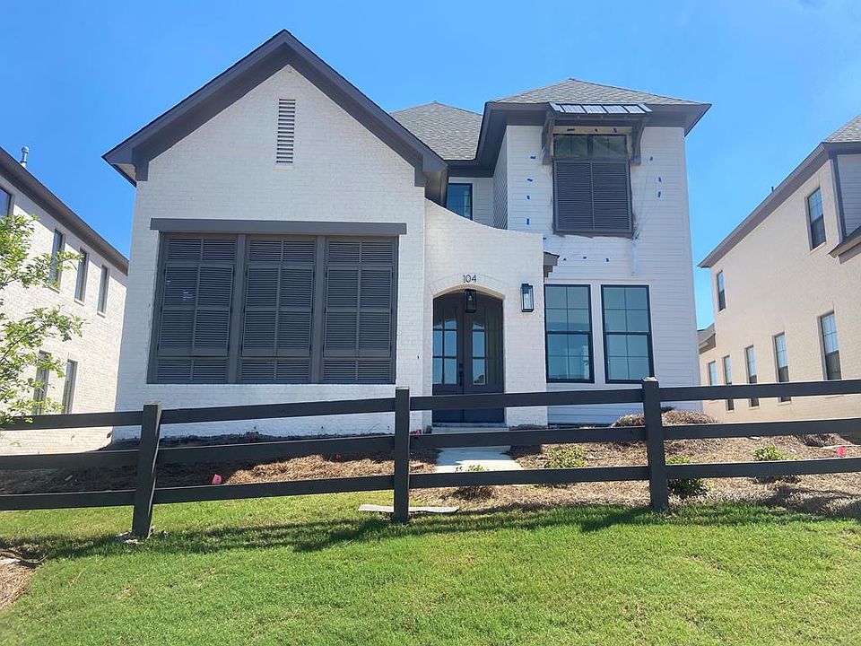 1st image of 105 Farm View Dr #104