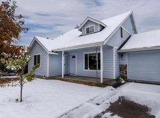 829 NE Tierra Rd, Bend, OR 97701