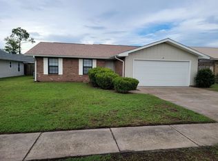 702 J J Dr, Panama City, FL 32404