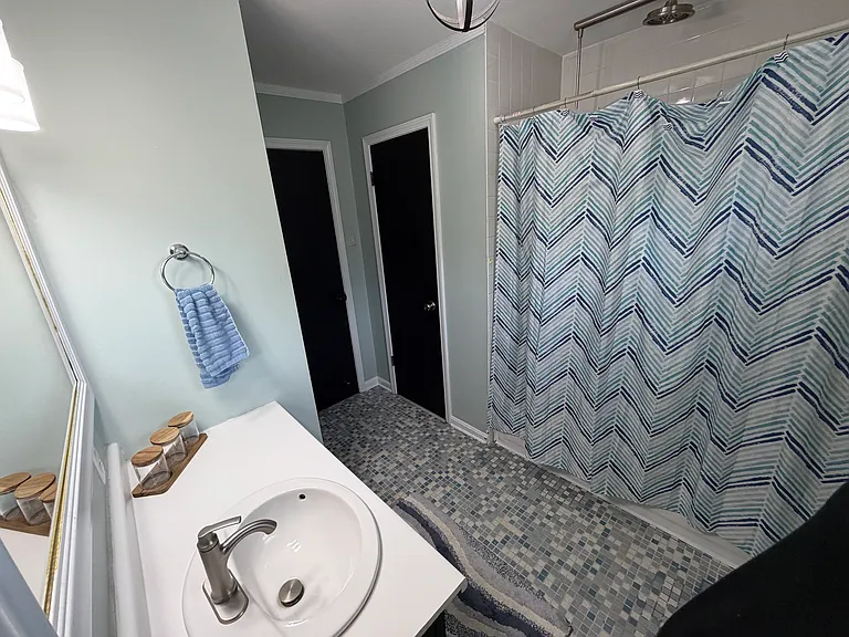 11004 Lehr Rd — Photo 26
