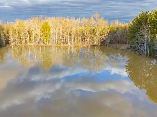 2240 Hughes Mill Rd, Burlington, NC 27217