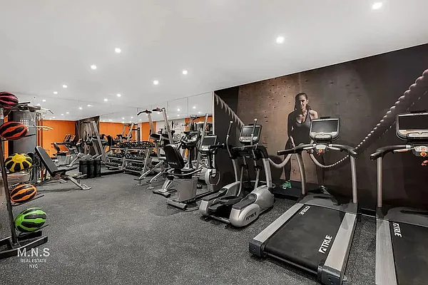 Rented by REAL New York | media 5