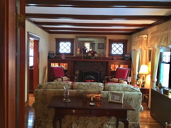 Living room with fireplace