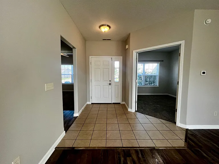 11013 Calera Psge — Photo 3