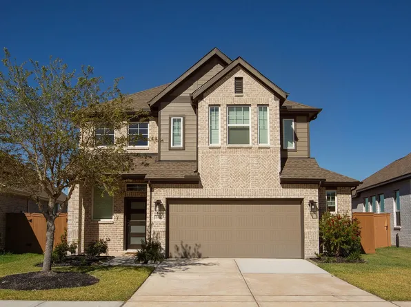 21134 Garden Palm Dr, Cypress, TX 77433