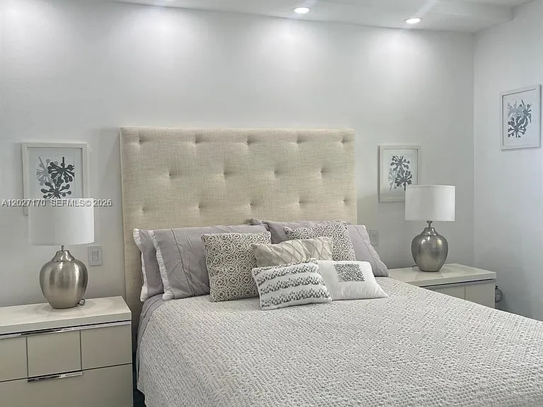 2910 Point East Dr #M609 — Photo 24