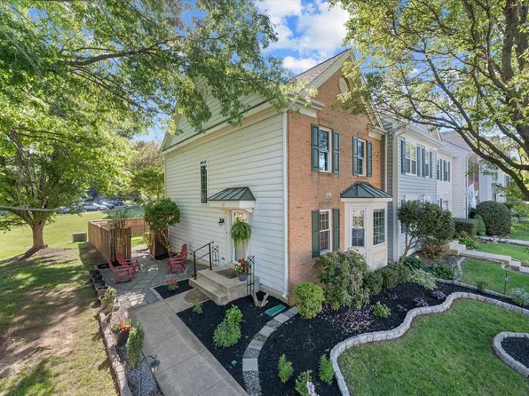 113 Connery Ter SW, Leesburg, VA 20175