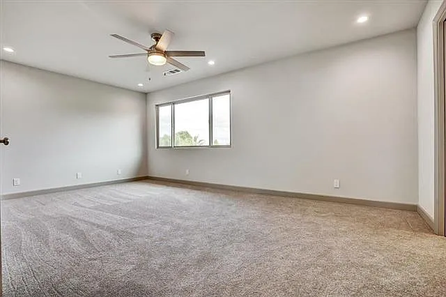 3283 Fronda Dr — Photo 25
