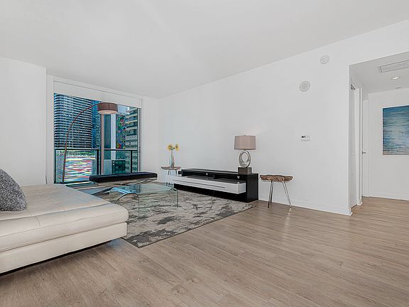 4th image of 1110 S Miami Ave #1108