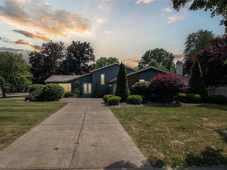 22671 Briscoe Dr, Rocky River, OH 44116 Zillow