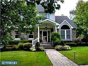 1st image of 10 High Meadows Dr